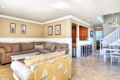 Image de Del Mar Town Home, 18th St - 3 Br - Emplacement à quelques pas de la plage! Colonie de plage