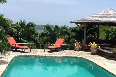 Image de Romantique refuge tropical - Birds & Bees Cottage