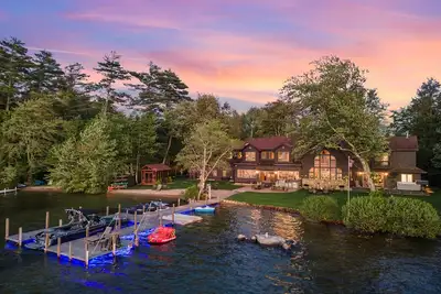 Image de Ultime maison de vacances au bord du lac à louer