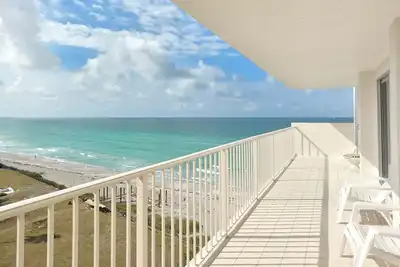 Image de Flotter au-dessus des vagues au paradis - Front de mer, 2 chambres, 2 salles de bain