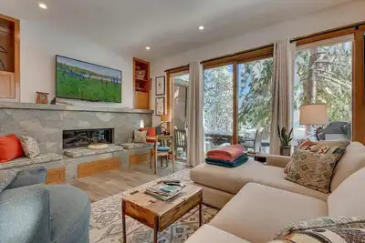 Image de Tahoe Tavern # 21 - Vue sur le lac - 2 chambres / 2 salles de bain