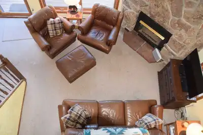 Retraite 3Bd + loft \/ 2Ba Twin Rivers