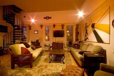 Image de Loft urbain au centre-ville d'Asheville