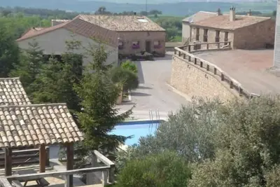 Image de Gîte rurale Can Bartomeu juste à 1 heure de Barcelone. Piscine privée