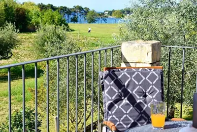 Image de Appartement de vacances Savudrija pour 1 - 6 personnes avec 2 chambres Ă coucher - Appartement de va