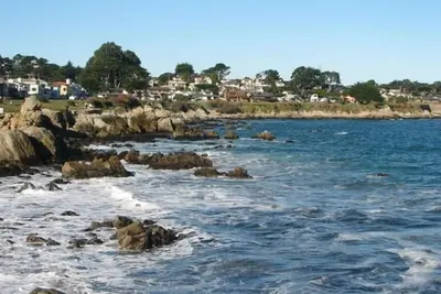 Image de Cottage victorien - Un pâté de maisons de la baie de Monterey