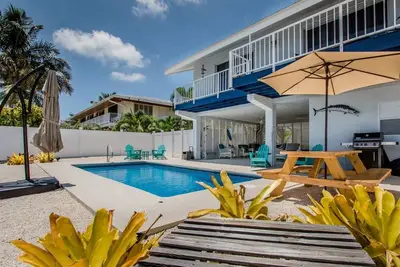 Image de Angler's Dream 2bed 2bath Half Duplex avec piscine privée et amarrage