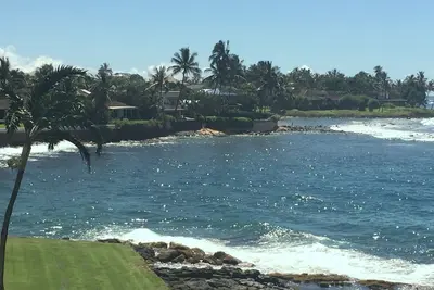 Image de Vue panoramique sur l'océan, Condo avec climatisation neuve et grande terrasse