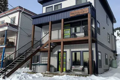 Image de Maison de luxe avec 4 chambres - Ski in / ski out juste devant votre porte - 12 personnes