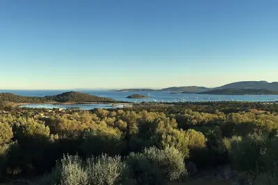 Gîte en Rdj indépendant  dans villa  Ste Lucie de Porto Vecchio classé 3 *