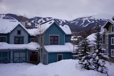 Image de Vue 3br / 3ba sur les pistes / Walk2Lift / Town / Free Ski Storage - Main Street Junction