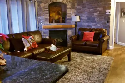 Image de Grands tarifs! Luxery Condo - Stationnement souterrain
