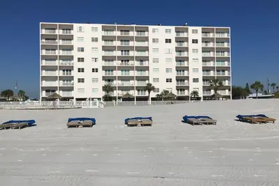 Image de Gulf Front Tropical Paradise - installation parfaite sur la plage
