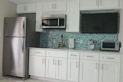 Image de Penthouse Oceanfront impeccable! ! Meilleures vues de la plage! Tour Virtuel!