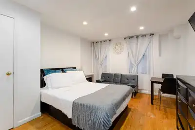 Image de (2rw) Chic Chelsea Studio juste pour vous