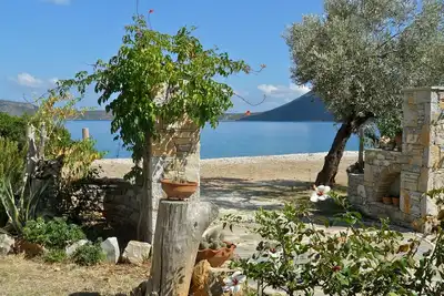 Image de Jasmine - Maisons de fleurs (maisons Christou) sur l'île d'Alonissos