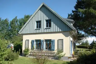 Image de Maison de vacances idyllique (75 m²) jusqu'à 4 personnes. avec jardin près de la plage