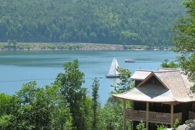 Image de Acadia Lodge: Superbe rive personnalisée sur Somes Sound avec kayaks, quai, amarres
