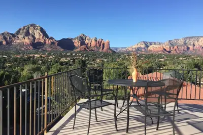 Image de Panorama Perch / Amazing Hilltop Views.