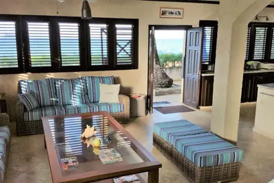 Image de Appartement exclusif au rez-de-chaussée avec 1 chambre face à la plage