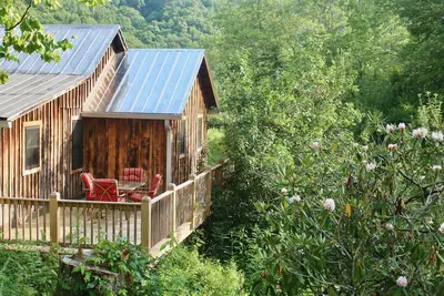 Image de Cabane rustique mise à jour au cœur du haut pays des Appalaches