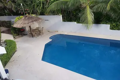 Image de Front de mer avec piscine: Casa del Mar, Condo # 4