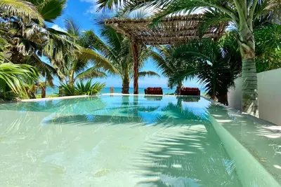 Image de Casa Luna. Bienvenue à la famille pour profiter d'une plage. Une maison de plage complètement nouvelle!