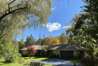 Image de Lenox, cadre privé, prêt de bail mensuel ou annuel à proximité de Tanglewood