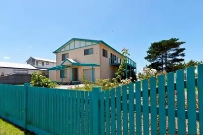 Image de Big Heart- grande maison avec vue sur la mer- WiFi Gratuit