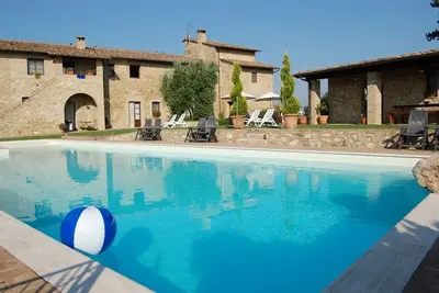 Image de Bel appartement sur les plus douces collines! ! !