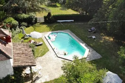Image de Paix et tranquillité en famille rurale. 8 personnes, indépendant.