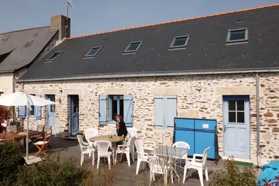 Image de Longère de caractère en bord de mer pour groupe d'amis ou grande famille