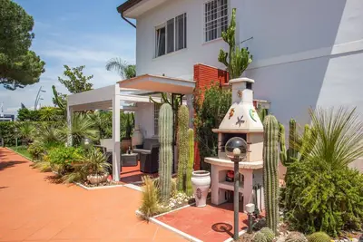 Image de Sharming Villa à 300 m de la mer - 120m² dans résidence privée et 400m² de jardin