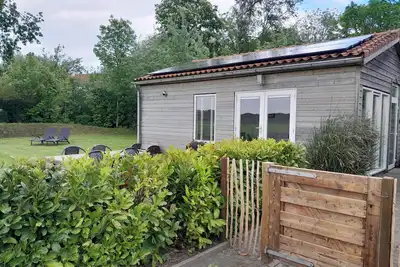 Image de Jolie maison de vacances indépendante à Veere sauna\/ fitness, nature & intimité
