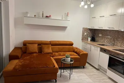 Passé passionnant et merveilleux présent \"Villa Elizabeta\" Nouveau ****