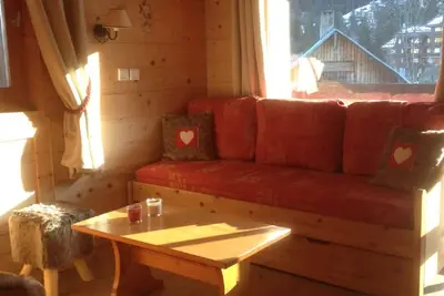 Image de 10 pers ideal famille, centre station ski aux pieds sur piste principale 🏂⛷️☀️