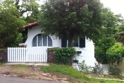 Image de Villa Familiale De Charme. Situation Exceptionnelle Entre Lac Et Ocean