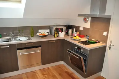 Image de 950€ for three weeks - Beau T1 (minimum rental period two weeks)