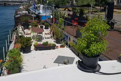 Image de Chambres 2 à 4 couchages sur Bateau Lyon-Centre