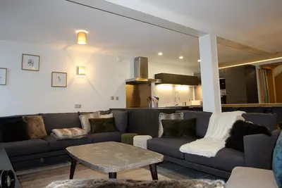 Image de Appart 10 pers ski aux pieds- 4ch/4sdb - wifi, draps, ménage