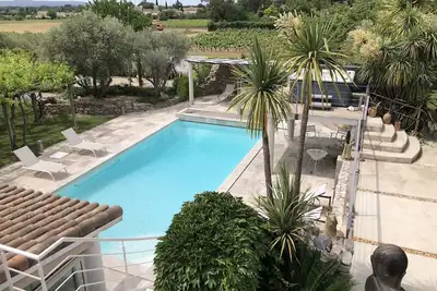 Image de Villa mitoyenne dans propriété calme; village près de Montpellier