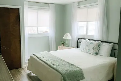 Image de 5 chambres Ocean Block House, à quelques pas de la plage et de la promenade