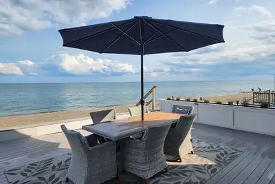 Image de Belle maison sur une plage privée, pour 11 personnes! Amenez votre famille et vos amis!