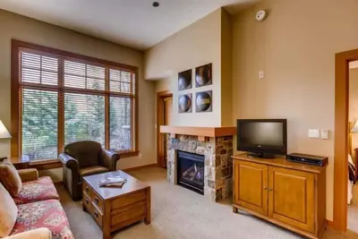 Image de Condo de montagne intime dans un emplacement central