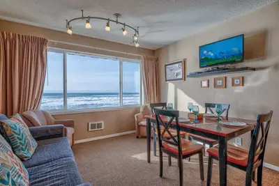 Image de 'Squid Pro Quo' au Sea Gypsy. Oceanfront Condo, imbattable 3ème étage vue!