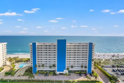 Image de Condo de luxe en bord de mer, rénové, proche de tout, Wifi