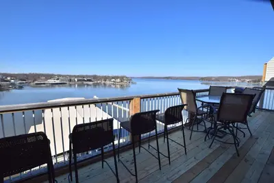 Image de * Sleeps 12 * - 5 Bd / 3ba * Sur La CHAÎNE Principale * Wifi Gratuit * RÉSERVATIONS Pour 2020