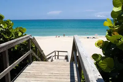 Image de Condo de luxe de style complexe - Palm Beach Gardens, Floride