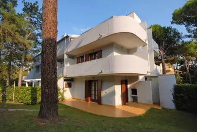 Image de Appartement reposant Ă 700m de la mer