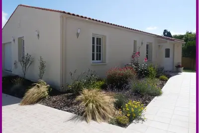 Image de Maison Tout équipée dans Royan - Jardin clos et calme - Garage - Vélos - Wifi
